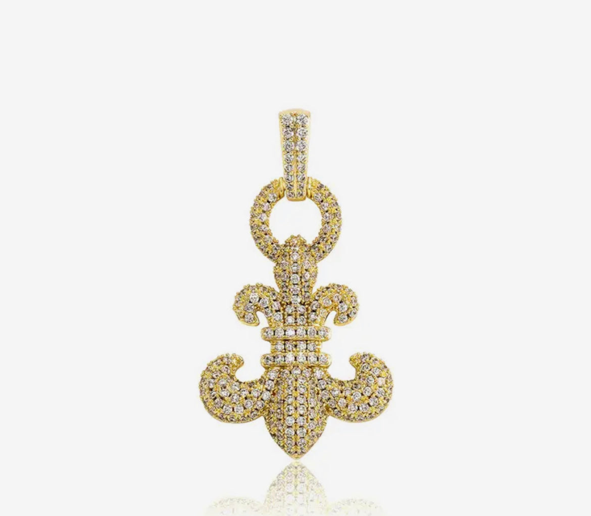 Royal Emblem — The Fleur-de-Lis Pendant