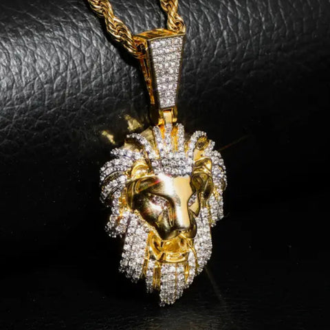 Regal Gaze — The Lion Head Pendant